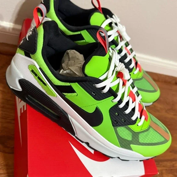 Like New Nike Air Max 90 Drift Action Green & Black FB2877-300 Size 11.5 W/ Box